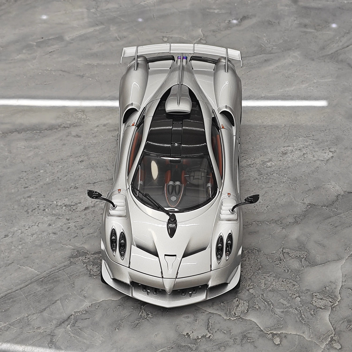 LCD Pagani 2020 Imola Silver 1:18 – Modello da collezione pressofuso