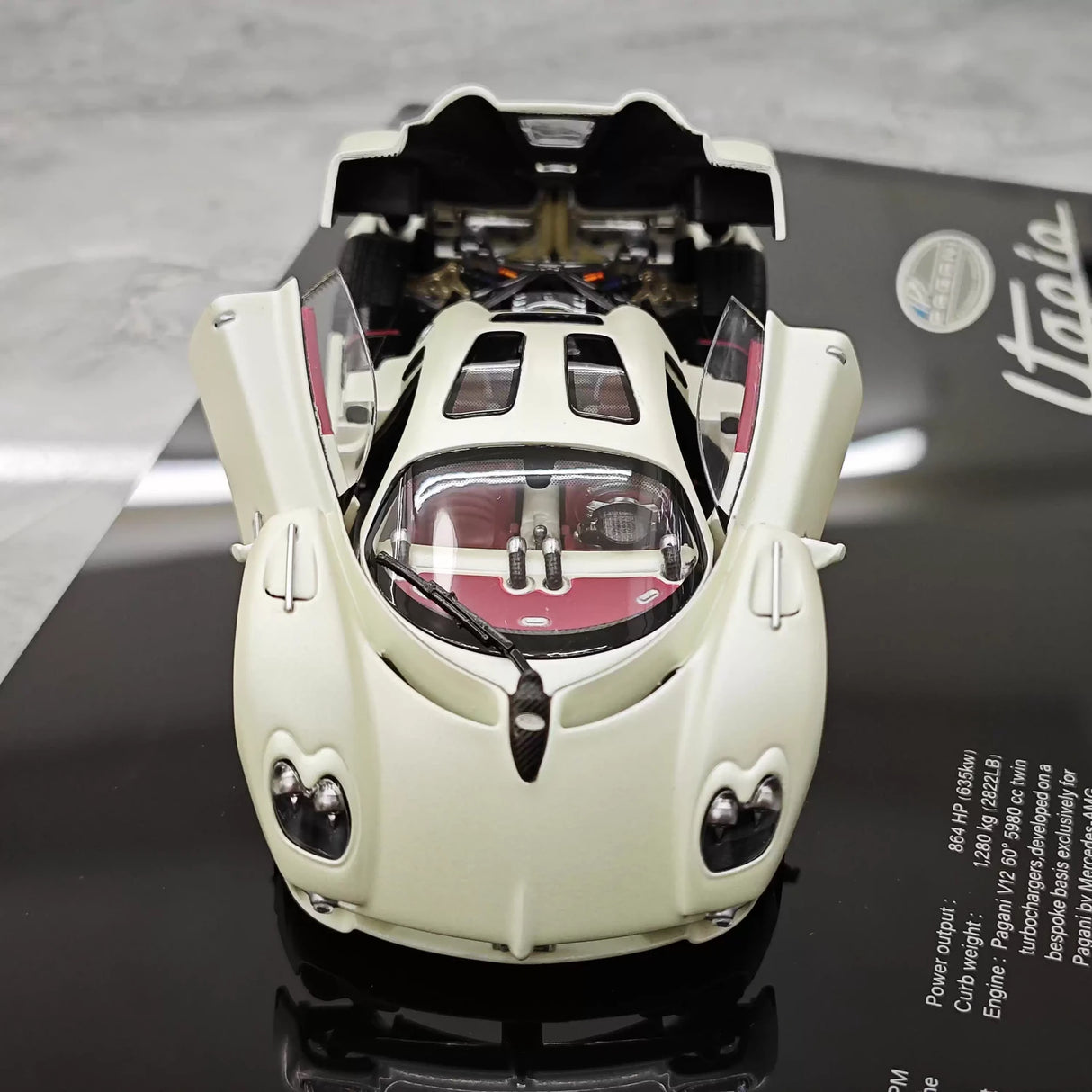LCD Pagani 2023 Utopia White 1:43 – Collectible Diecast Model Die-Cast