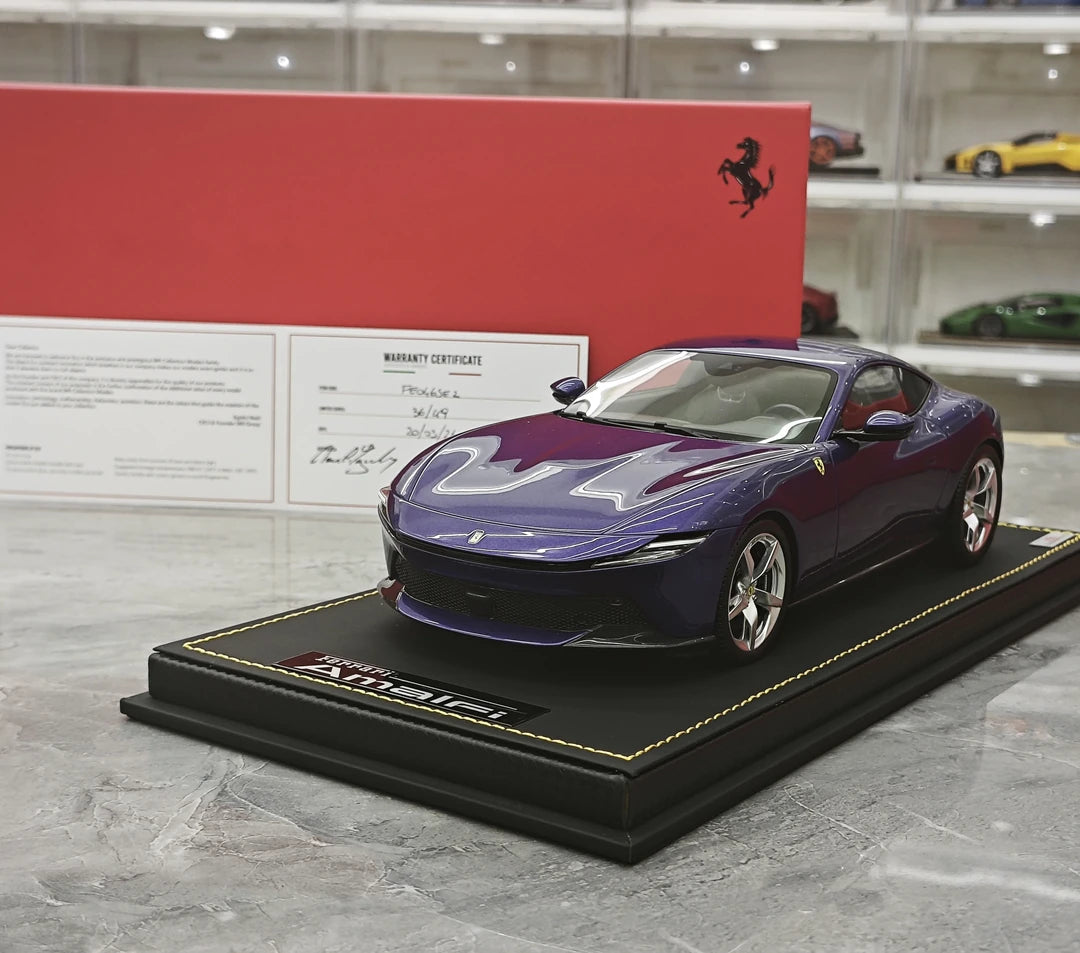 MR Collezione Ferrari 2025 Amalfi Coupé Violetto Dino 1:18 – Modello in resina collezionabile (MR Collection)
