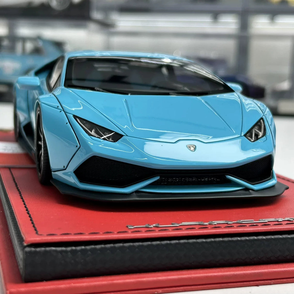 MR Colección Lamborghini 2014 Huracan LP610-4 LB-Works Blue 1:18 – Resina de Modelo de Resina de Colección (MR Collection)