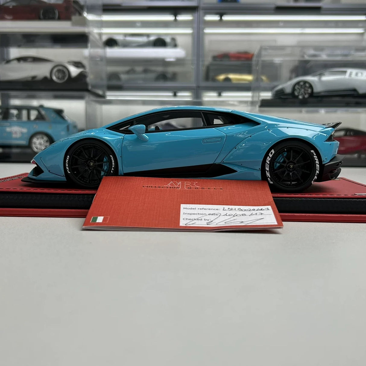 MR Colección Lamborghini 2014 Huracan LP610-4 LB-Works Blue 1:18 – Resina de Modelo de Resina de Colección (MR Collection)