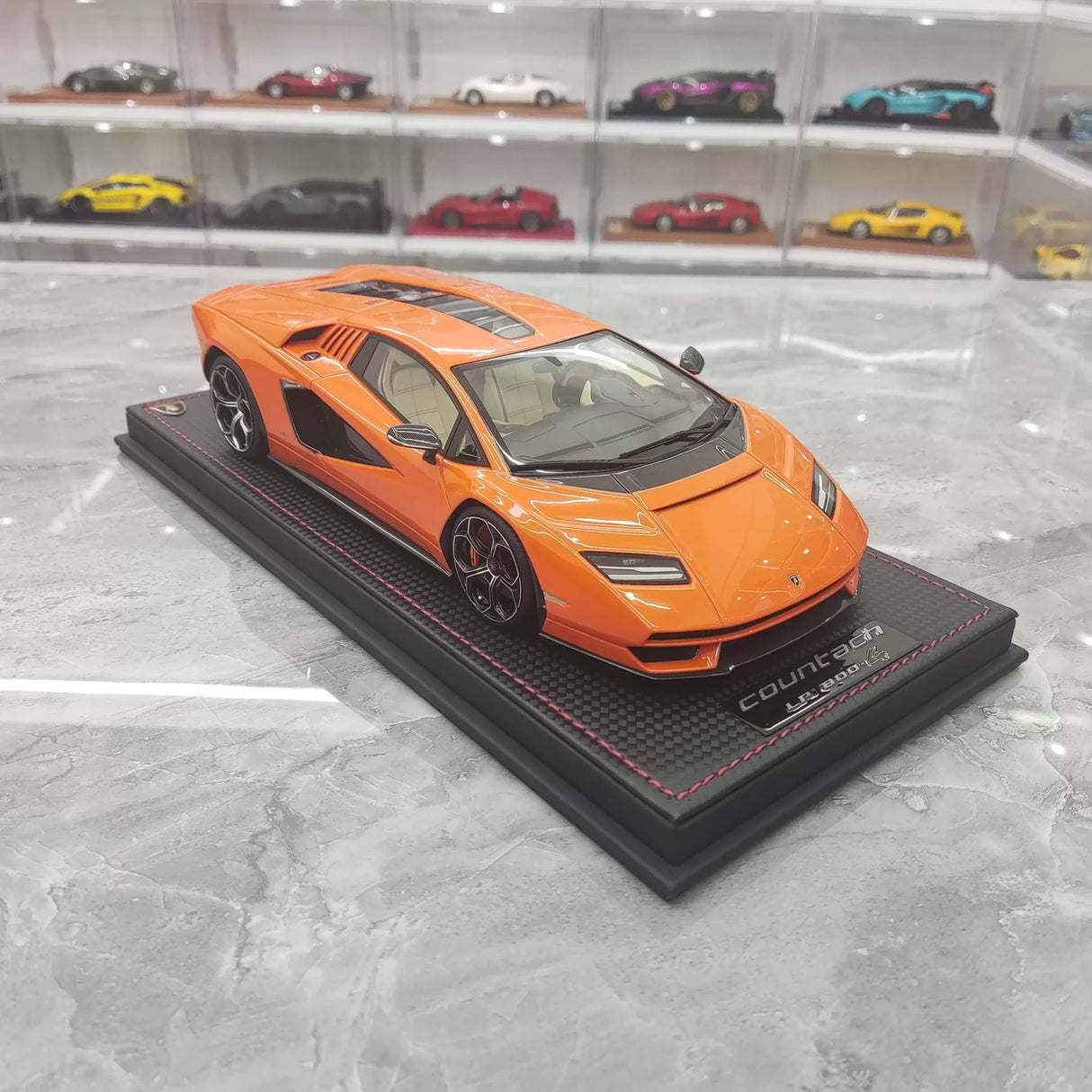 MR Collection Lamborghini 2021 Countach LPI 800-4 Orange 1:18 – Collectible Resin Model Resin