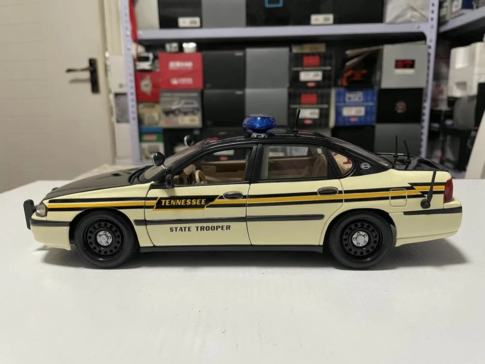 Maisto Chevrolet 2000 Impala Tennessee State Trooper 1:18 – Diecast Display Model Die-Cast