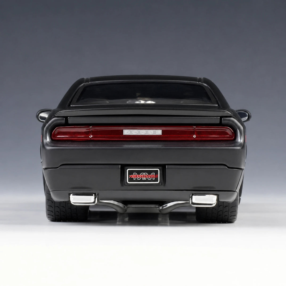 مايستو Dodge 2008 تشالنجر SRT8 بلاك 1:24 – نموذج عرض مصبوب، قالب