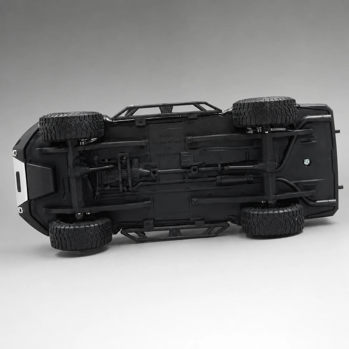 Maisto Ford 2020 F-150 Raptor Off-Road Black 1:24 – Diecast Display Model Die-Cast