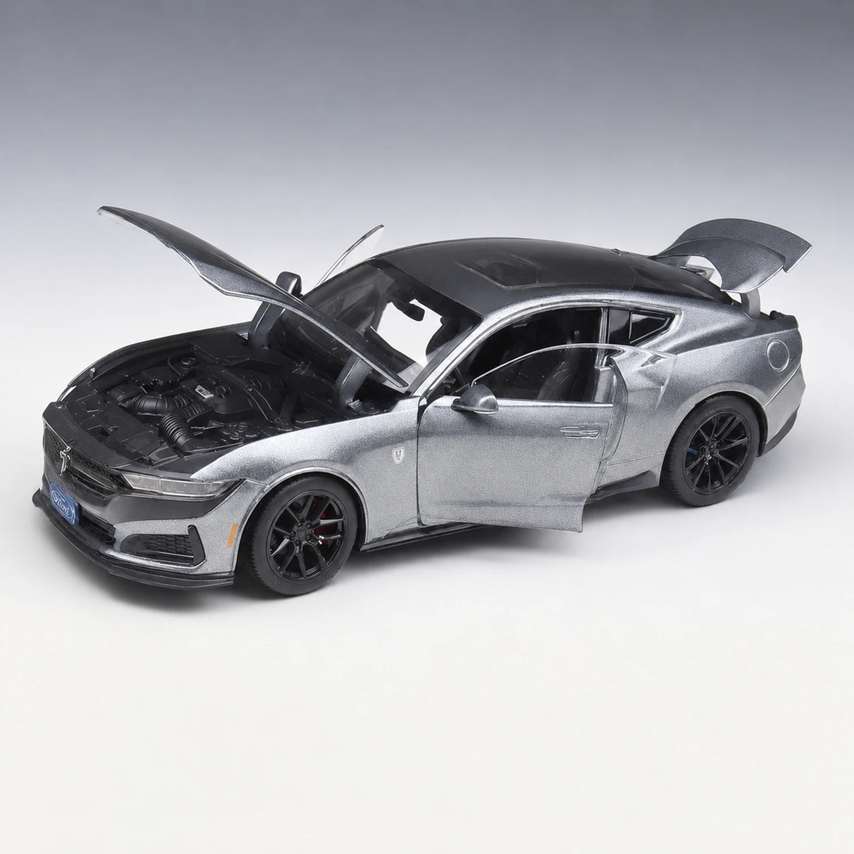 Maisto Ford 2024 Mustang Dark Horse Gray 1:24 – valuvalumalli