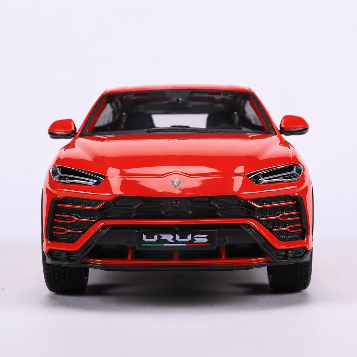 Maisto Lamborghini 2017 Urus Red 1:24 – model wyświetlacza odlewany z odlewu
