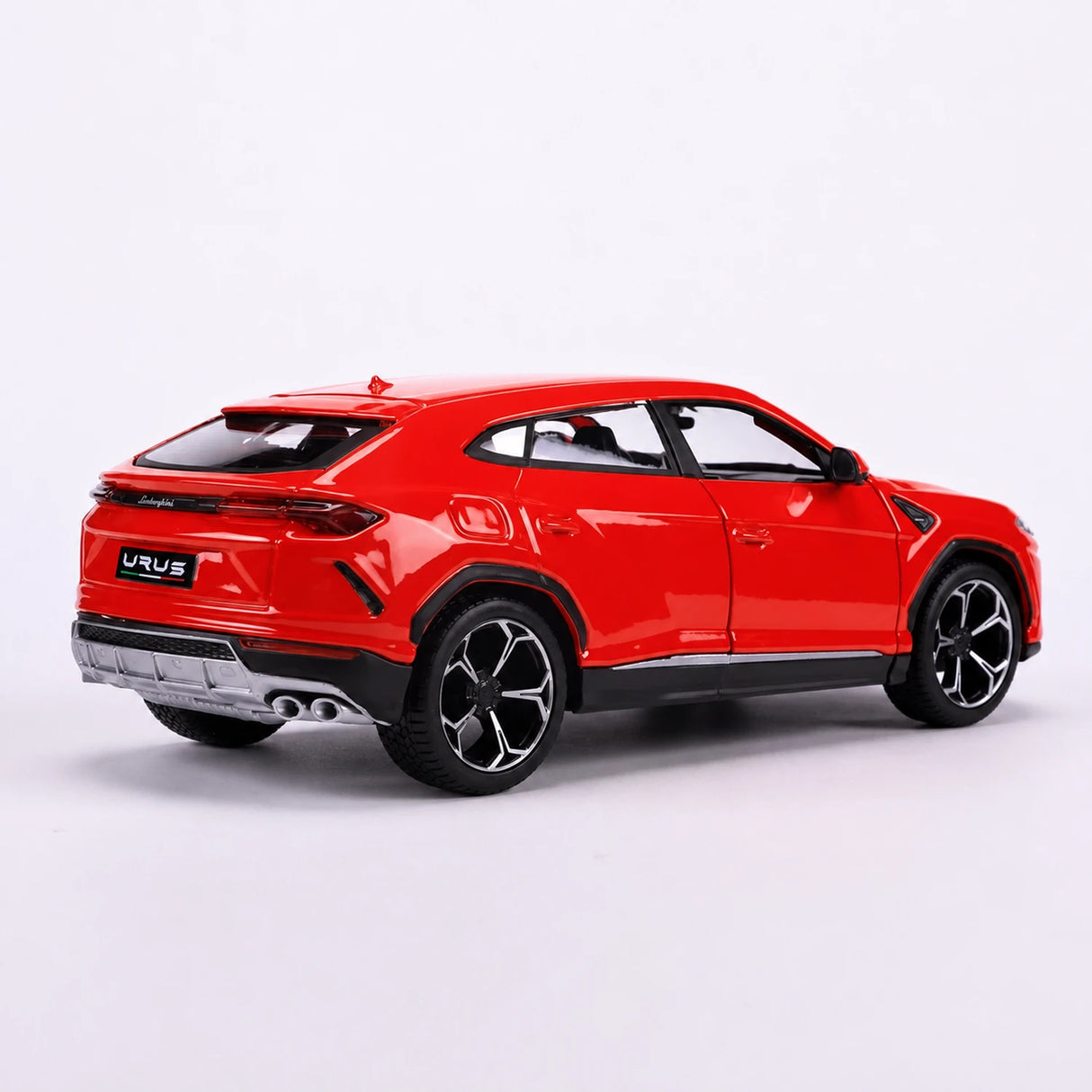 Maisto Lamborghini 2017 Urus Red 1:24 – model wyświetlacza odlewany z odlewu