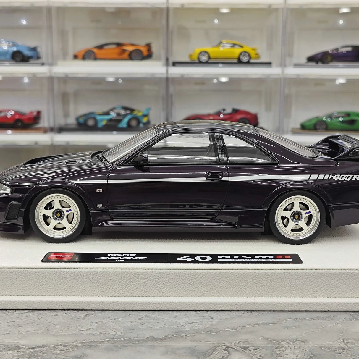 Make Up Nissan 1996 NISMO 400R Purple 1:18 – Resina modello in resina collezionabile