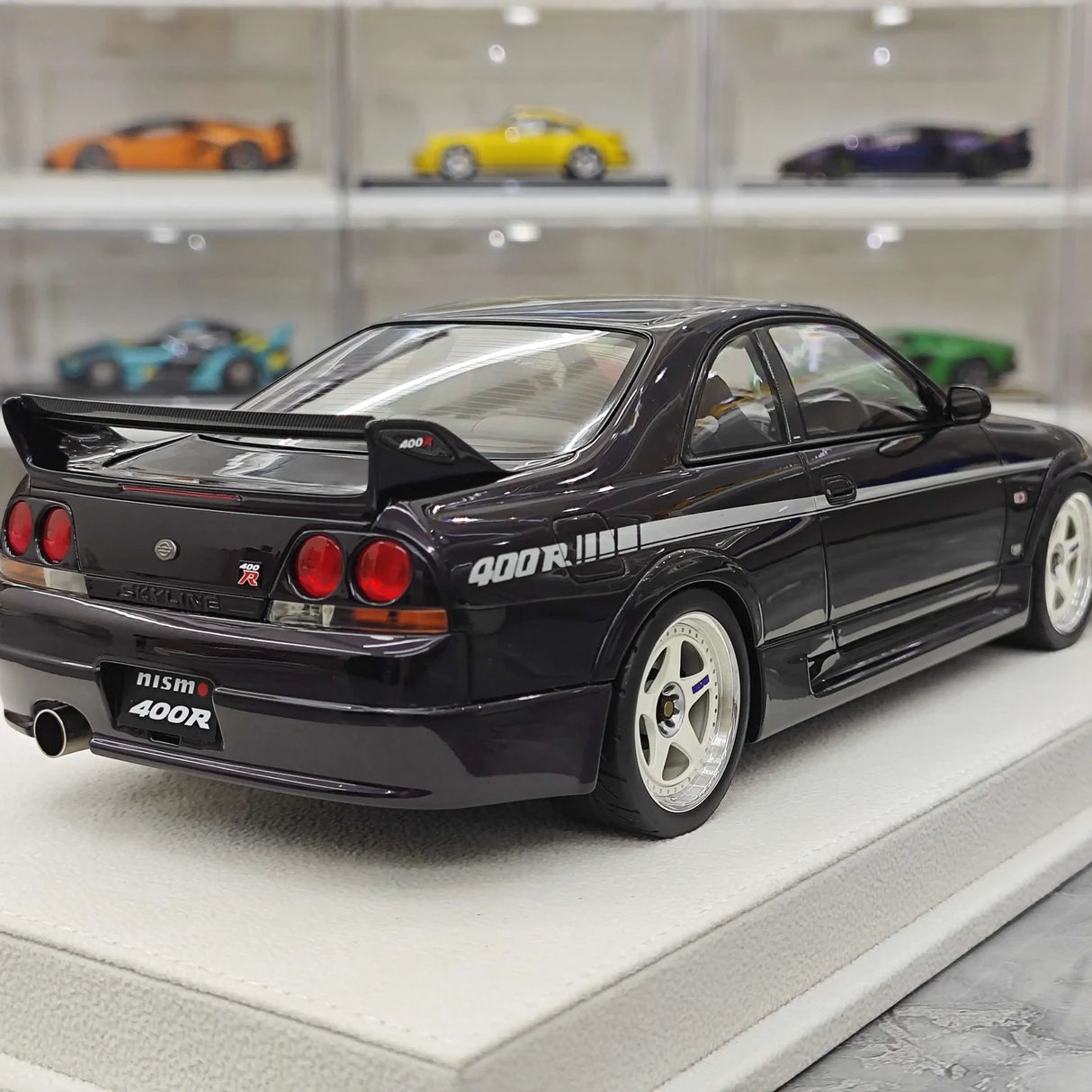 Make Up Nissan 1996 NISMO 400R Purple 1:18 – Resina modello in resina collezionabile