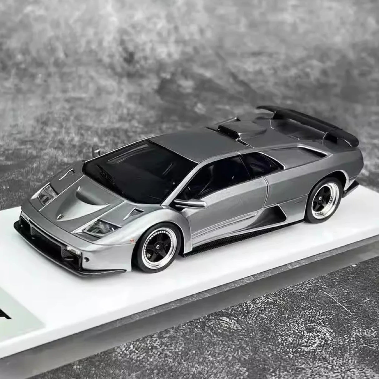 Make Up Lamborghini 1999 Diablo GT Silver 1:43 – Collectible Resin Model Resin