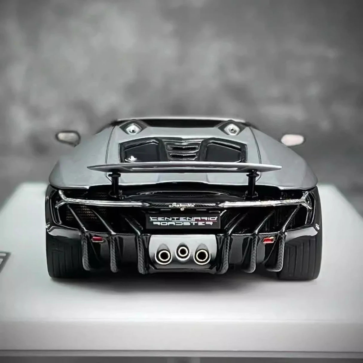 Make Up Lamborghini 2016 Centenario LP770-4 Silver 1:43 – Collectible Resin Model Resin