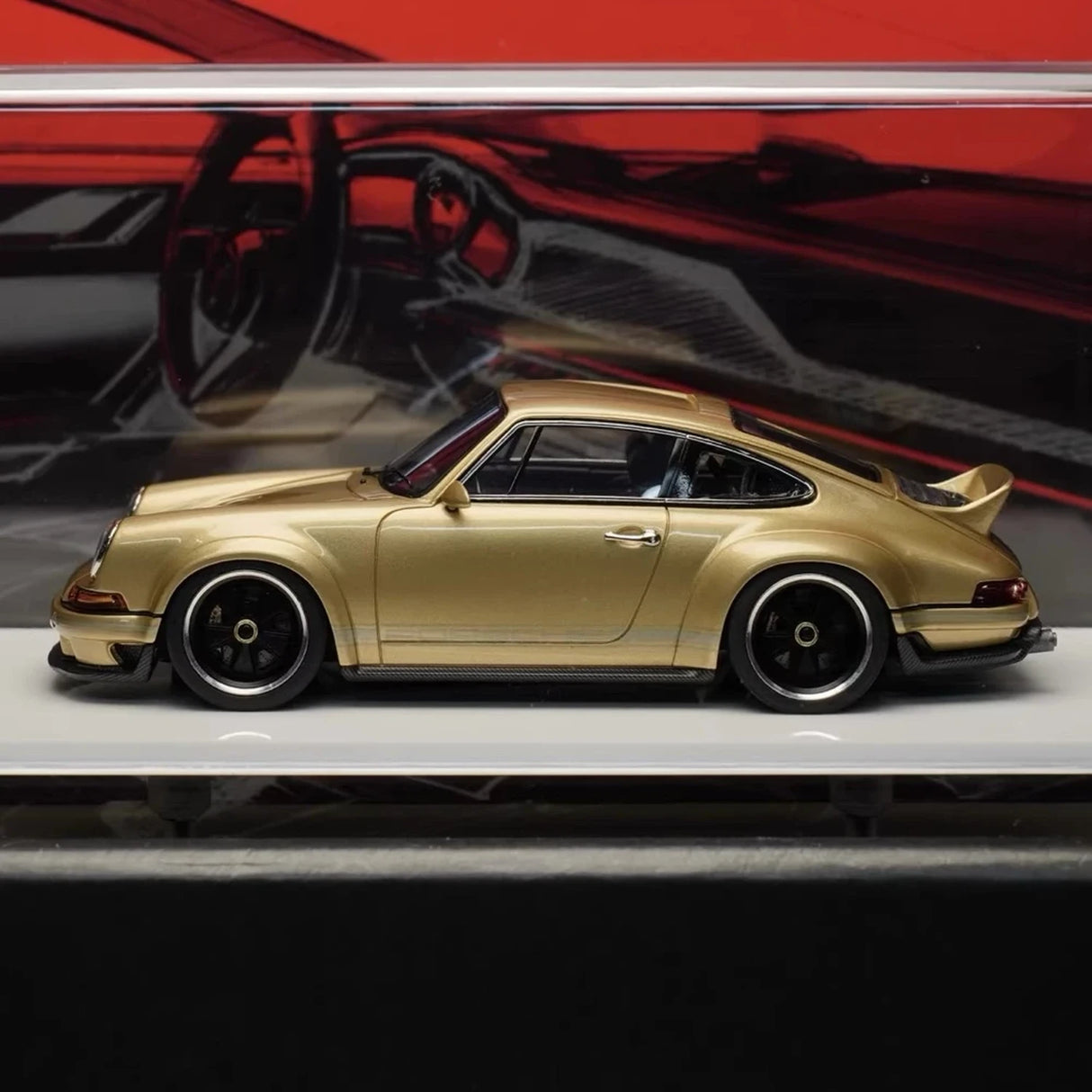 Make Up Porsche 2018 911 Singer DLS Gold 1:43 – Collectible Resin Model Resin