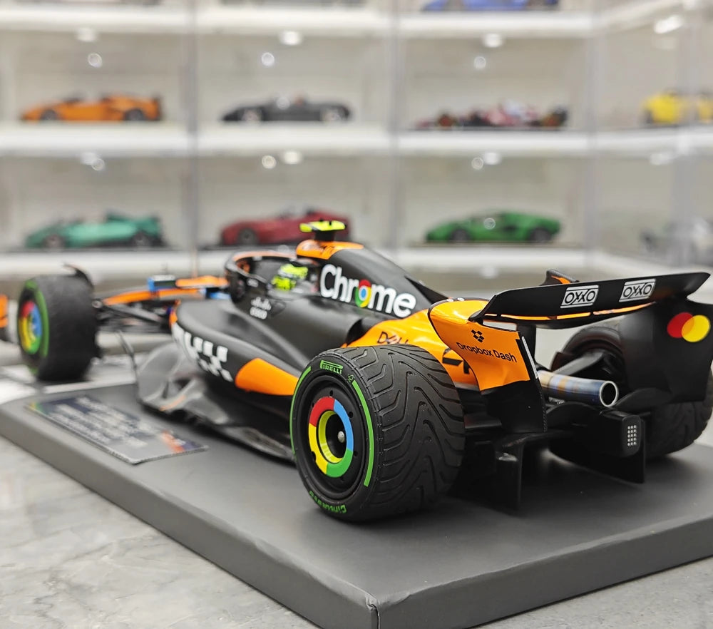 1:18 McLaren 2025 MCL39 #4 Australian GP model car by Minichamps - view 6