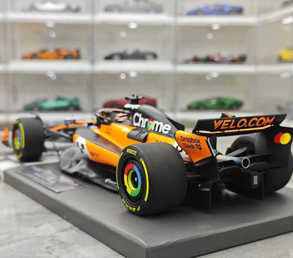 1:18 McLaren 2025 MCL39 #81 Monaco GP model car by Minichamps - view 6