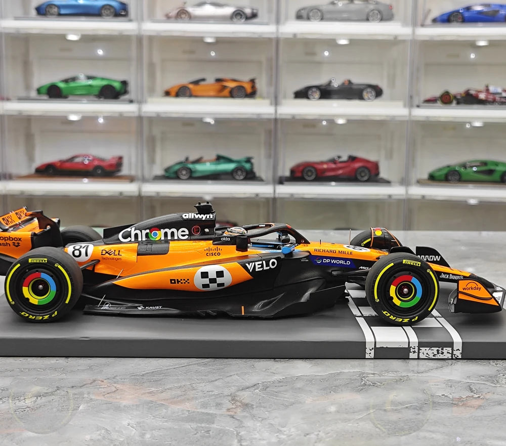 1:18 McLaren 2025 MCL39 #81 Monaco GP model car by Minichamps - view 9