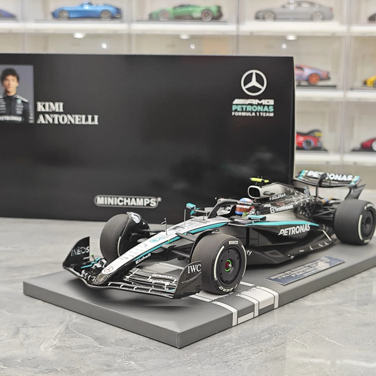 1:18 Mercedes-AMG 2025 F1 W16 #12 캐나다 GP 안드레아 키미 안토넬리 F1 Minichamps 제작 레진 모형 자동차 - 보기 14