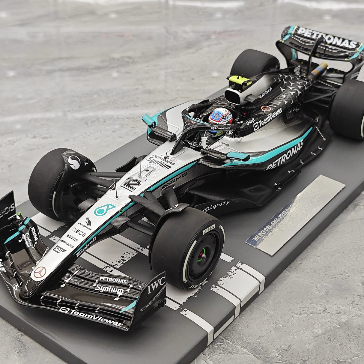 1:18 Mercedes-AMG 2025 F1 W16 #12 캐나다 GP 안드레아 키미 안토넬리 F1Minichamps 제작 레진 모델 카 - 뷰 4