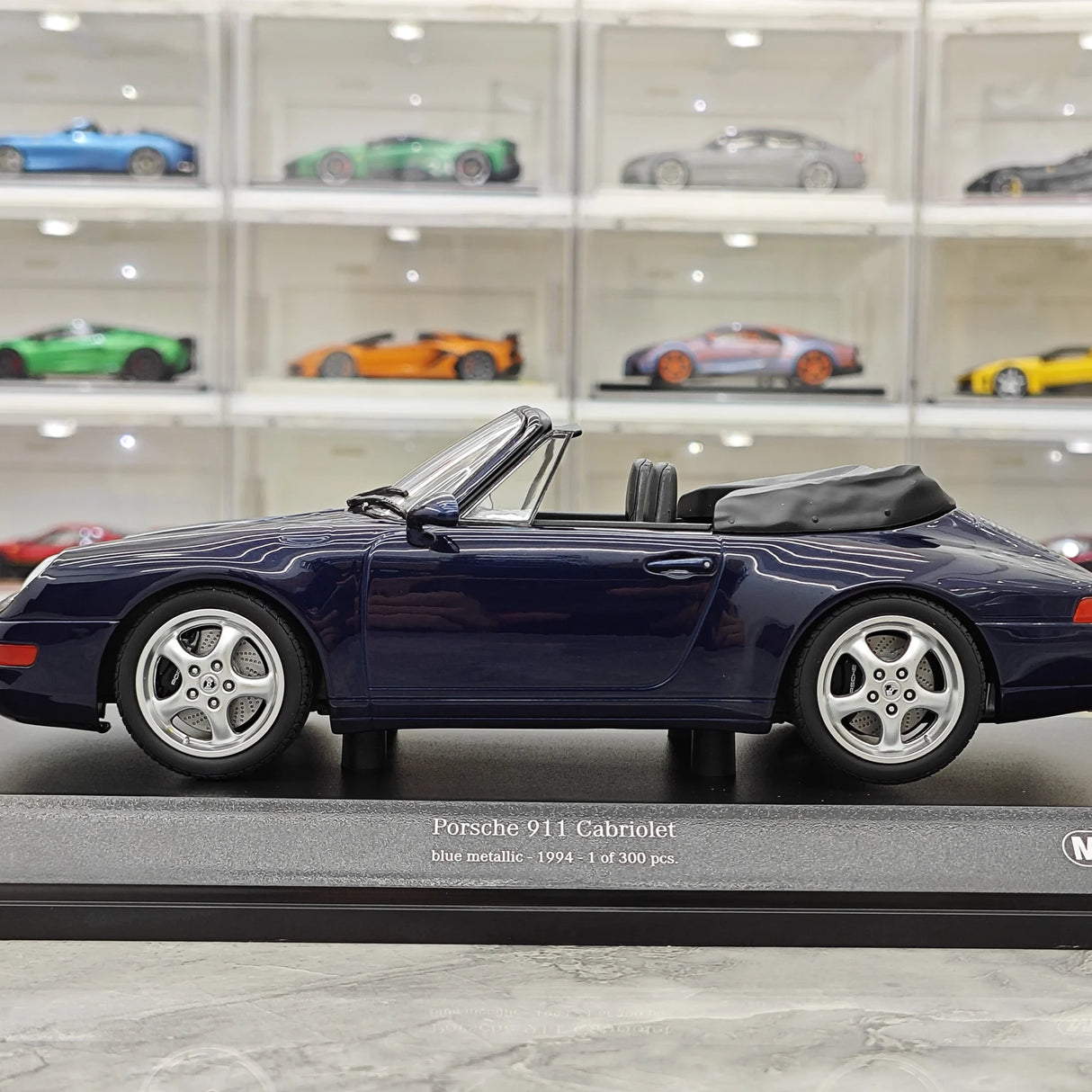 Minichamps Porsche 1994 911 993 Cabriolet Metallic blauw 1:18 – diecast verzamelmodel