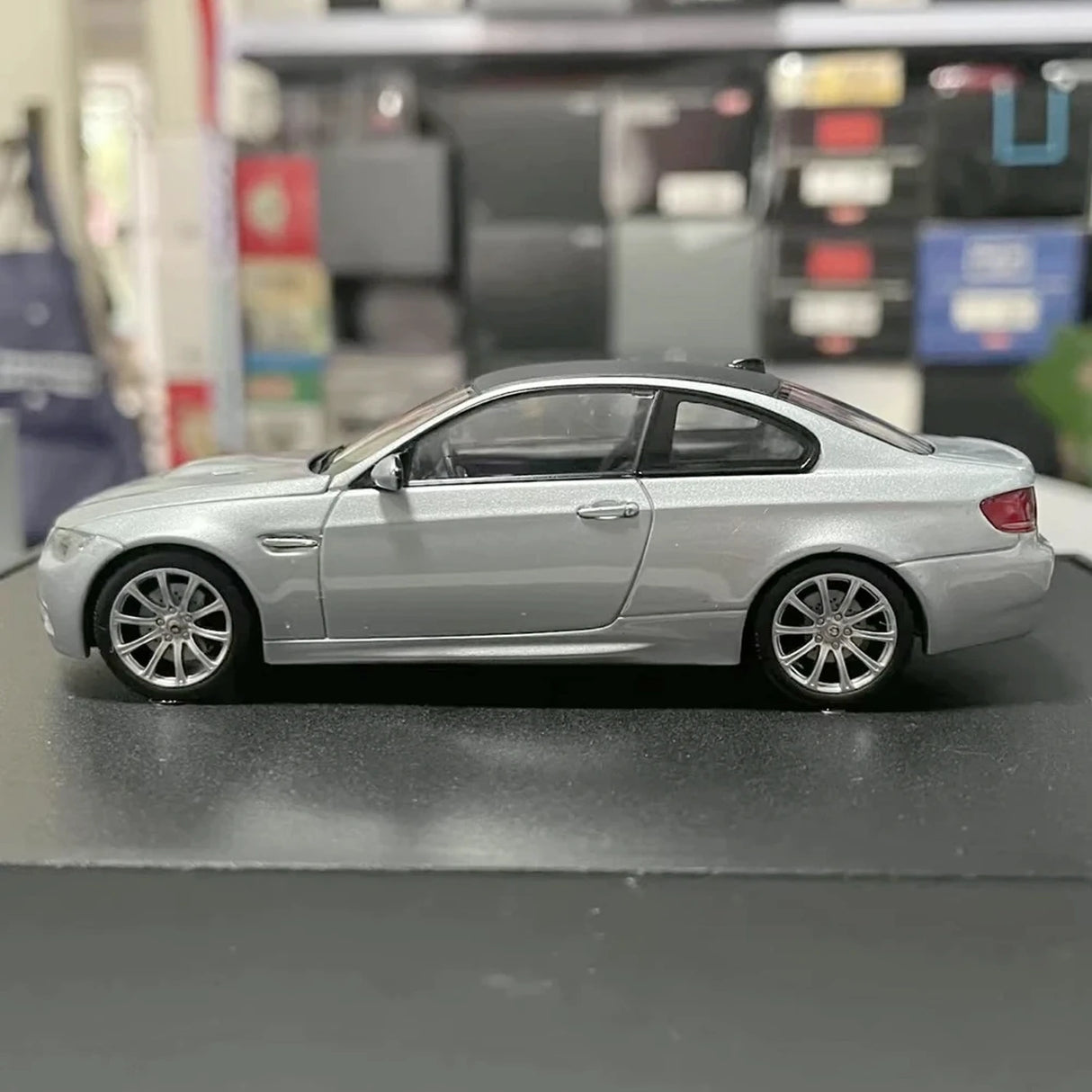 Minichamps BMW 2007 E92 M3 Coupe Silver 1:43 – Collectible Diecast Model Die-Cast