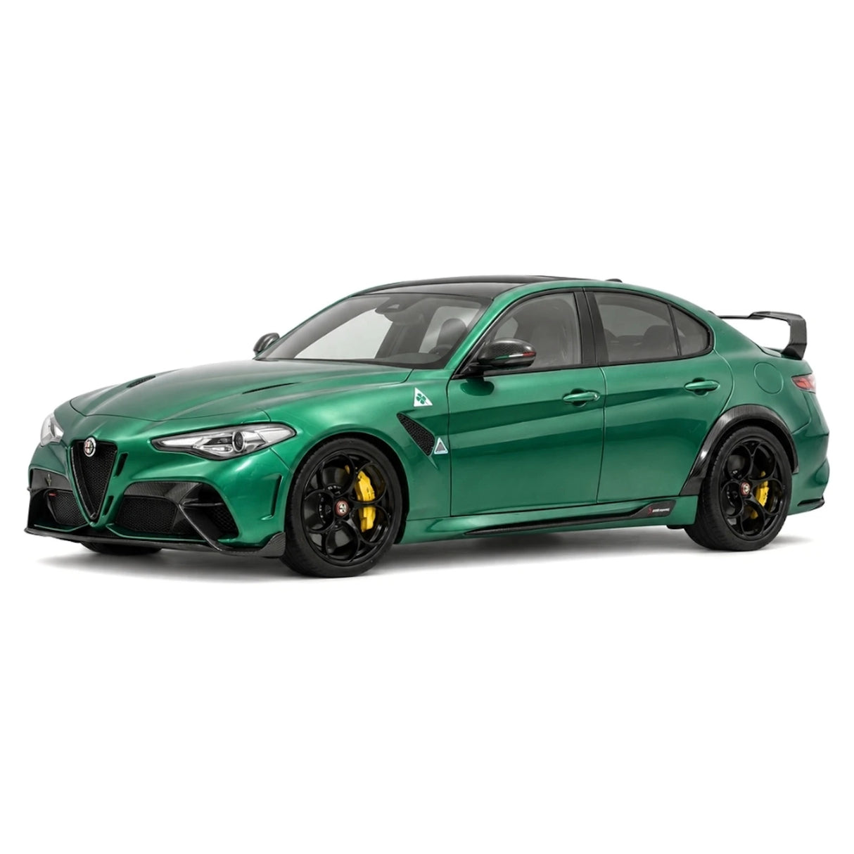 MotorHelix Alfa Romeo 2020 Giulia GTA Green 1:18 – Modelo Colecionável de Metal Fundido