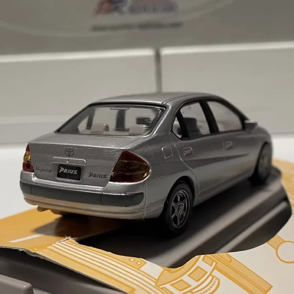 Mtech Toyota 1997 Prius NHW10 Silver 1:43 – Collectible Diecast Model Die-Cast