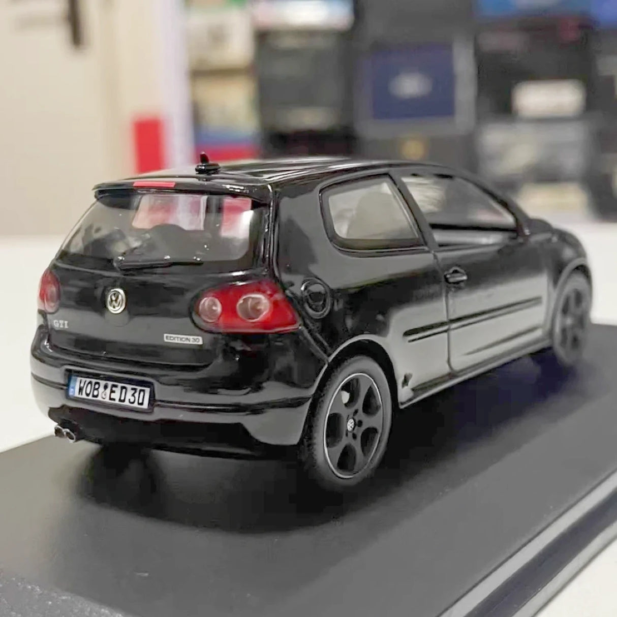 Norev Volkswagen 2006 Golf V GTI Edition 30 1:43 – Collectible Diecast Model Die-Cast