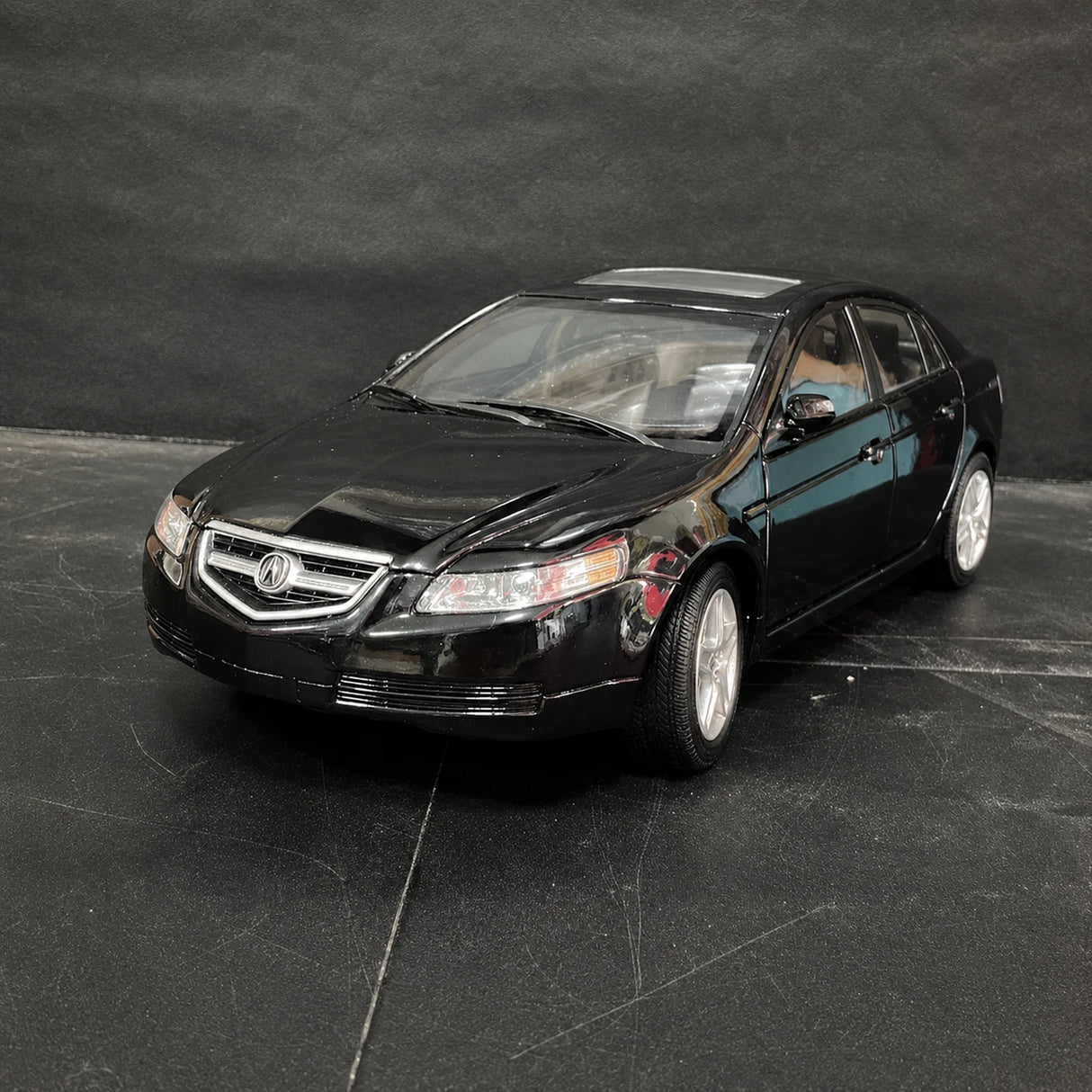 OEM Acura 2007 TL 1:18 – modelo de coleção em metal fundido