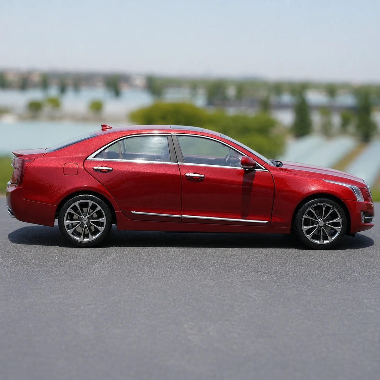 OEM Cadillac 2014 ATS-L Red 1:18 – Kolekcjonerski model odlewany