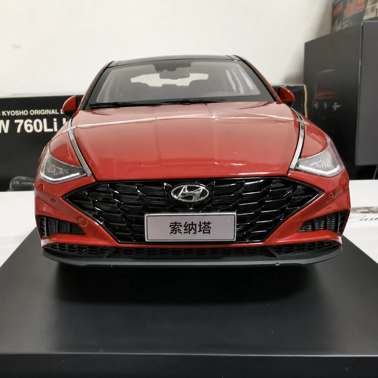 OEM Hyundai 2020 سوناتا ريد 1:18 – نموذج معدني قابل للجمع من القالب المصبوب