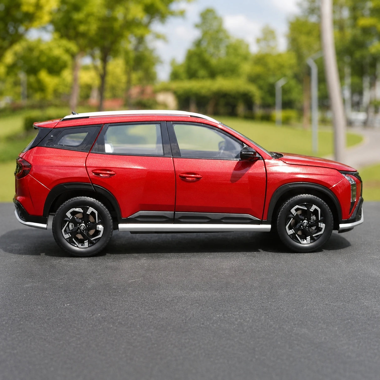OEM Hyundai 2023 موفاسا ريد 1:18 – نموذج معدني قابل للجمع
