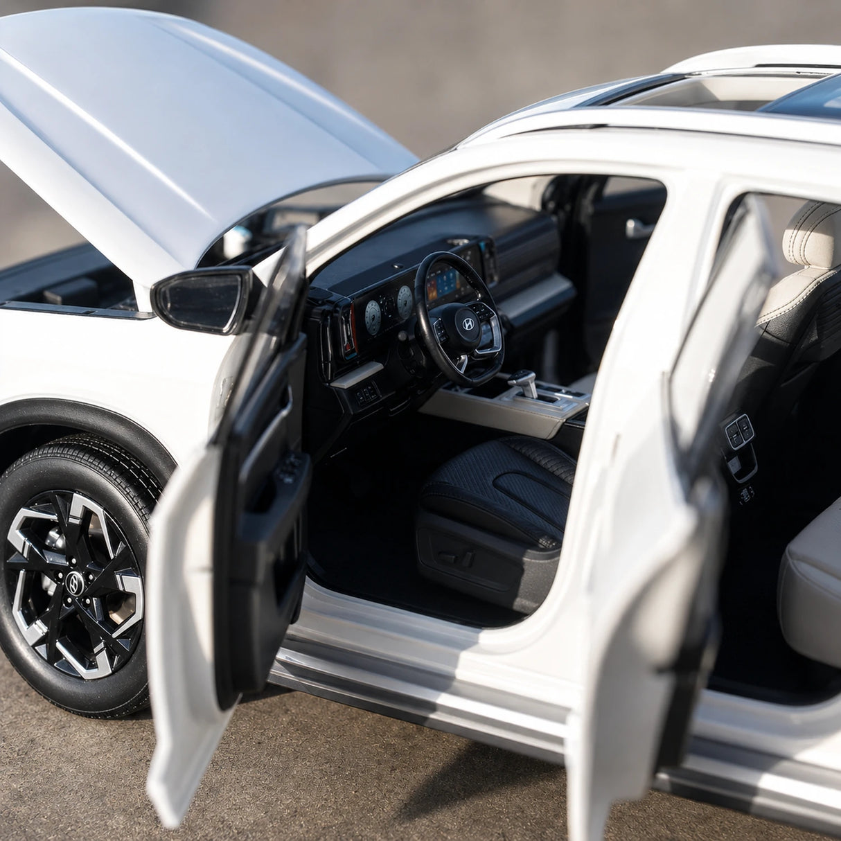 OEM Hyundai 2023 موفاسا وايت 1:18 – نموذج معدني قابل للجمع من القالب المصبوب