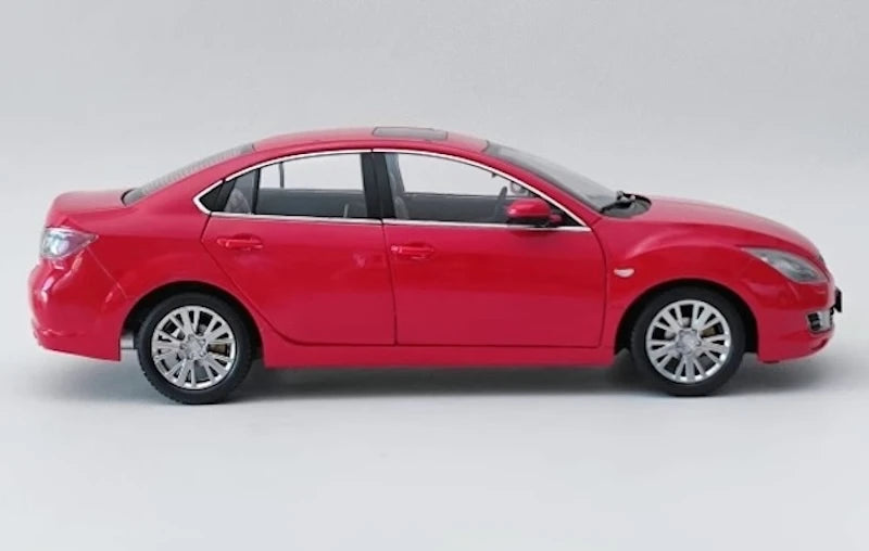OEM Mazda 2008 6 Red 1:18 – kolekcjonerski model odlewany