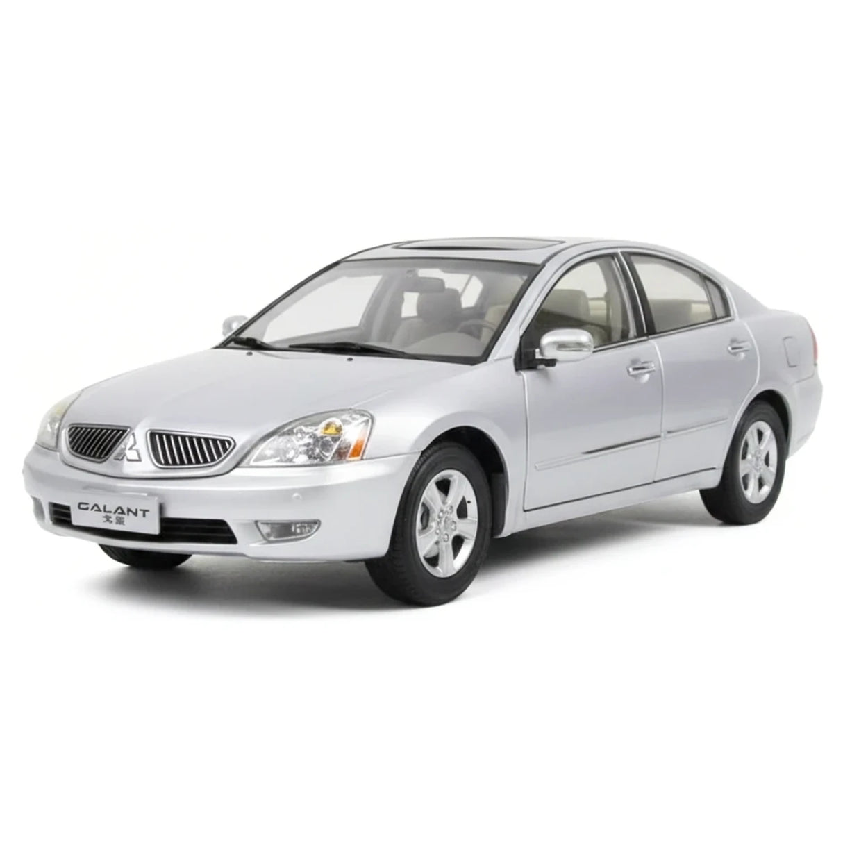 OEM Mitsubishi 2005 Galant prateado 1:18 – modelo de coleção em metal fundido