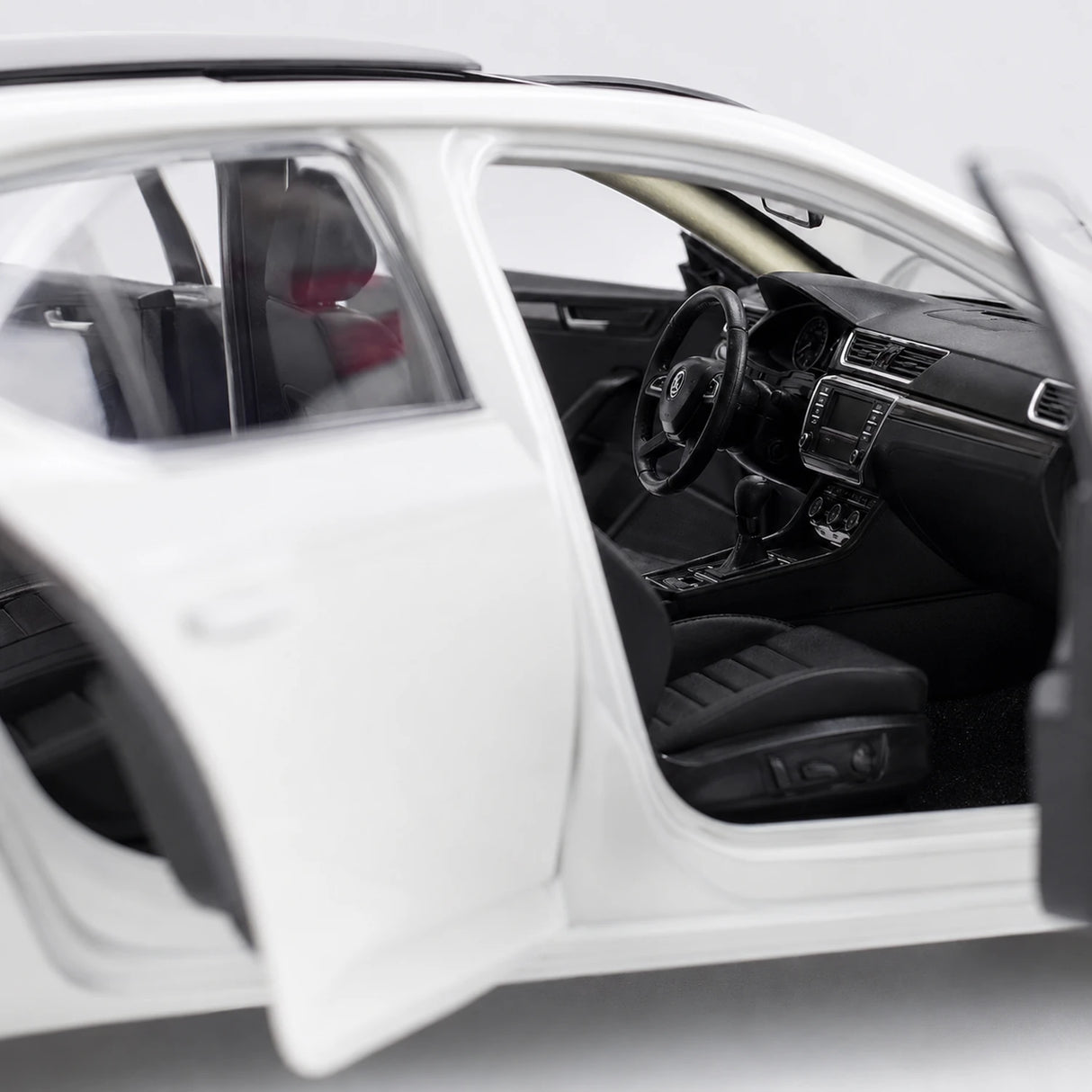 OEM Skoda 2008 Znakomity Biały 1:18 – kolekcjonerski model odlewany