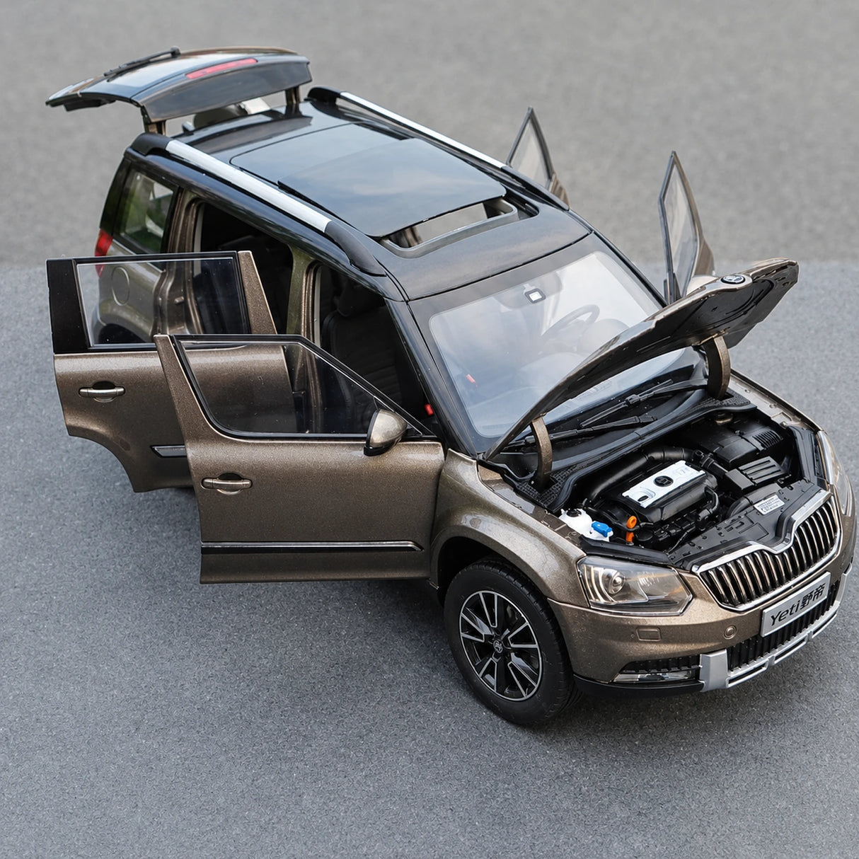 OEM Skoda 2013 Yeti Outdoor Brown 1:18 – kolekcjonerski model odlewany