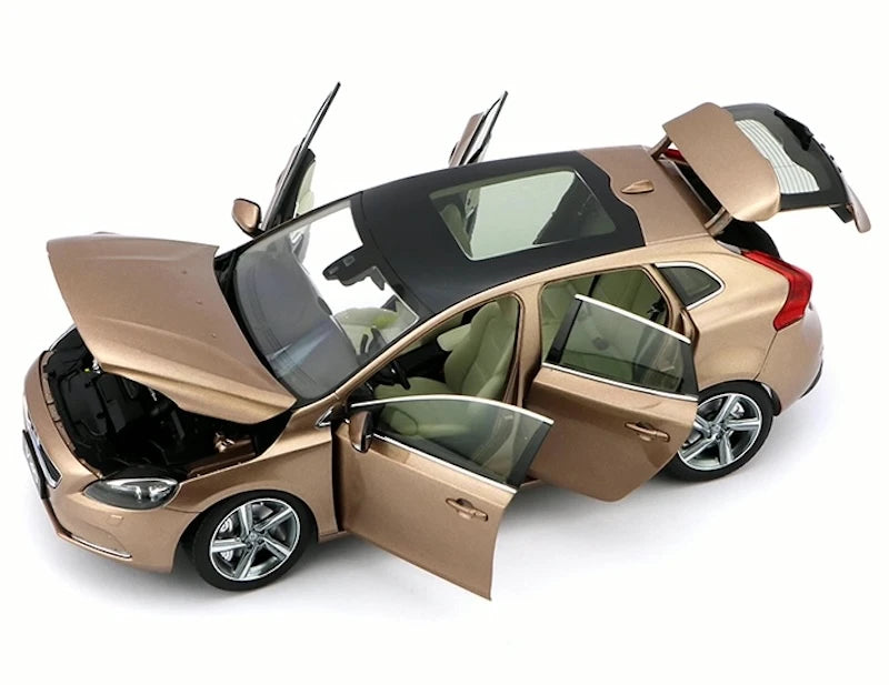 OEM Volvo 2016 V40 Brown 1:18 – Kolekcjonerski model odlewany z metalu