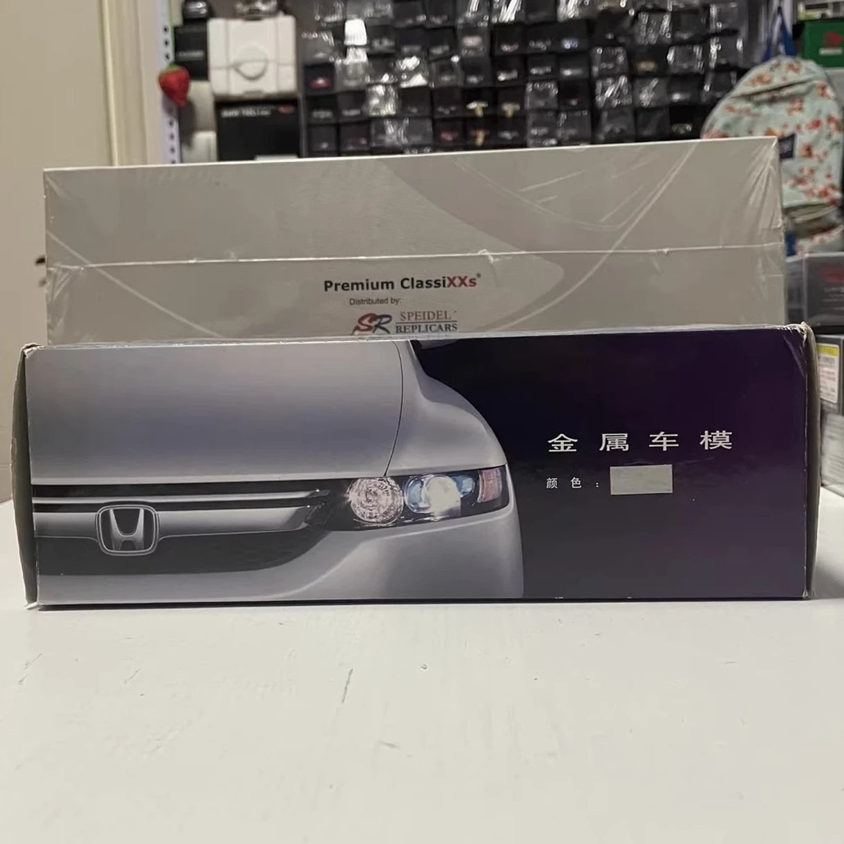 OEM Honda 2004 Odyssey RB1 Silver 1:24 – Kolekcjonerski model odlewany