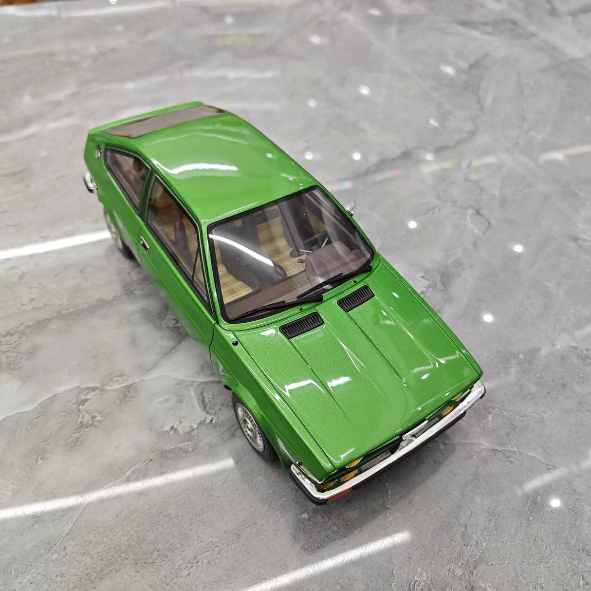 OTTO Alfa Romeo 1976 Alfasud Sprint Green 1:18 – Collectible Resin Model Resin