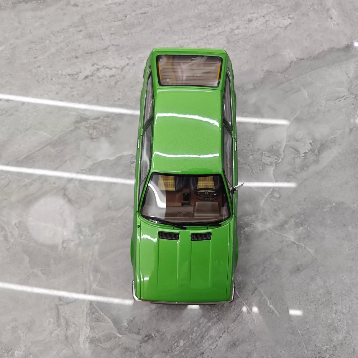 OTTO Alfa Romeo 1976 Alfasud Sprint Green 1:18 – Collectible Resin Model Resin