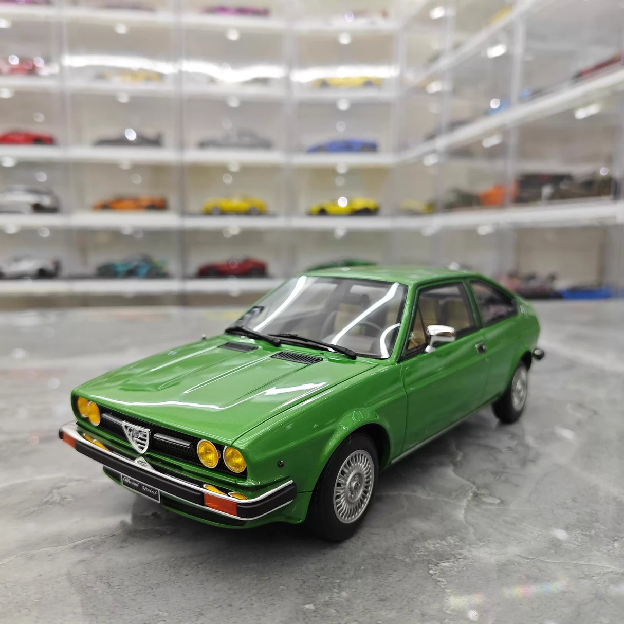 OTTO Alfa Romeo 1976 Alfasud Sprint Green 1:18 – Collectible Resin Model Resin