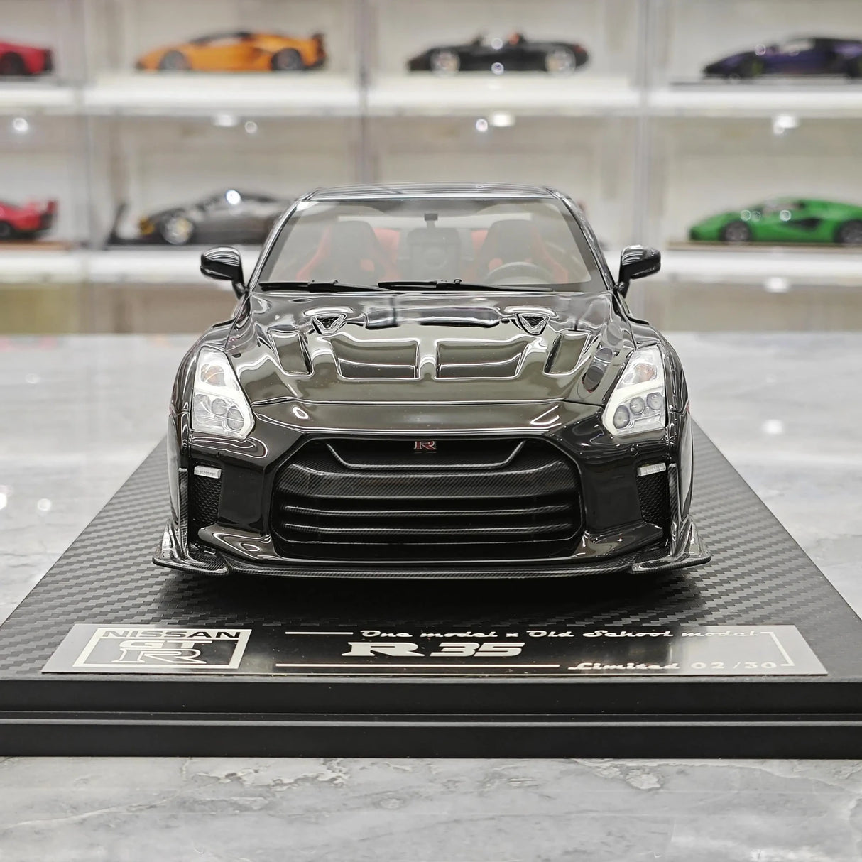 نموذج واحد Nissan 2007 GT-R R35 بلاك 1:18 – راتنج نموذجي قابل للجمع