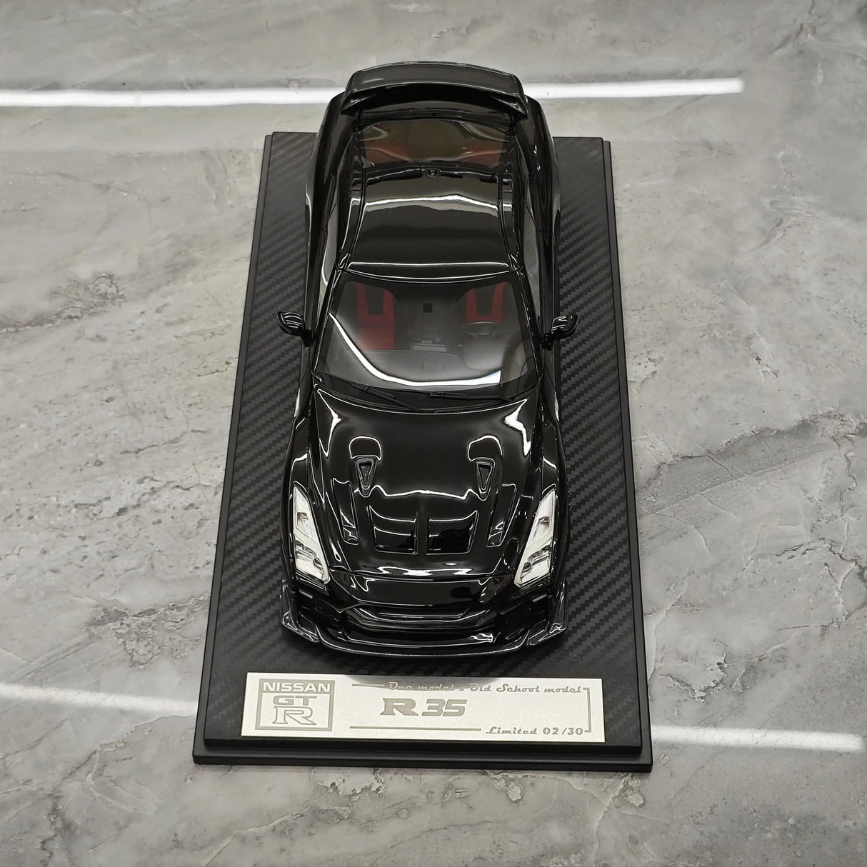 نموذج واحد Nissan 2007 GT-R R35 بلاك 1:18 – راتنج نموذجي قابل للجمع