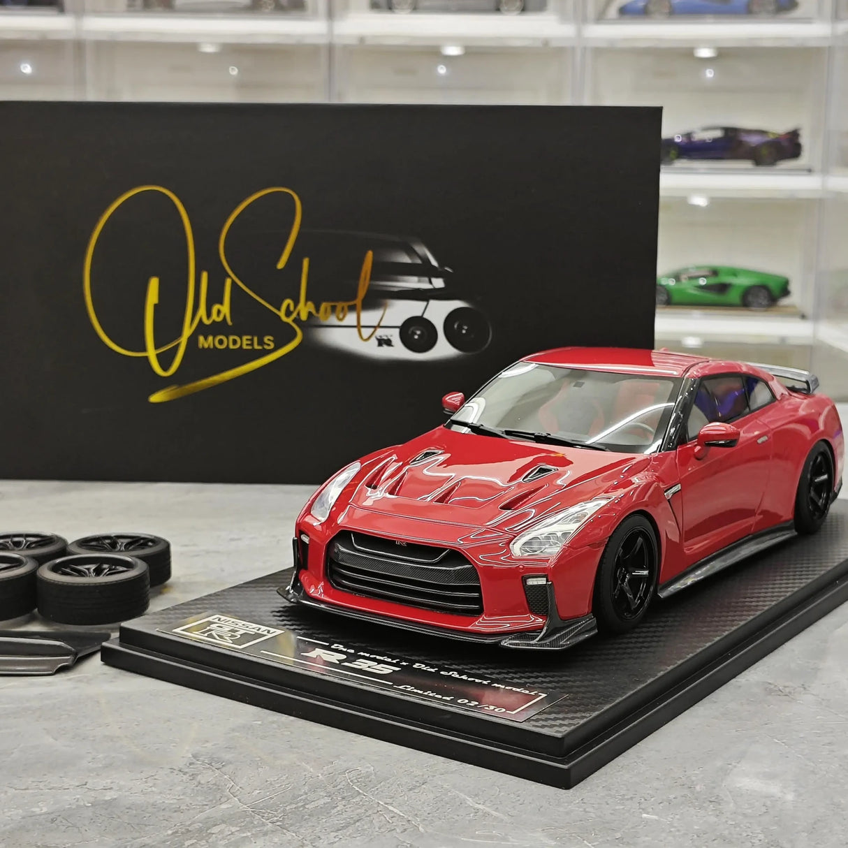 One Model Nissan 2007 GT-R R35 Red 1:18 – Collectible Resin Model Resin