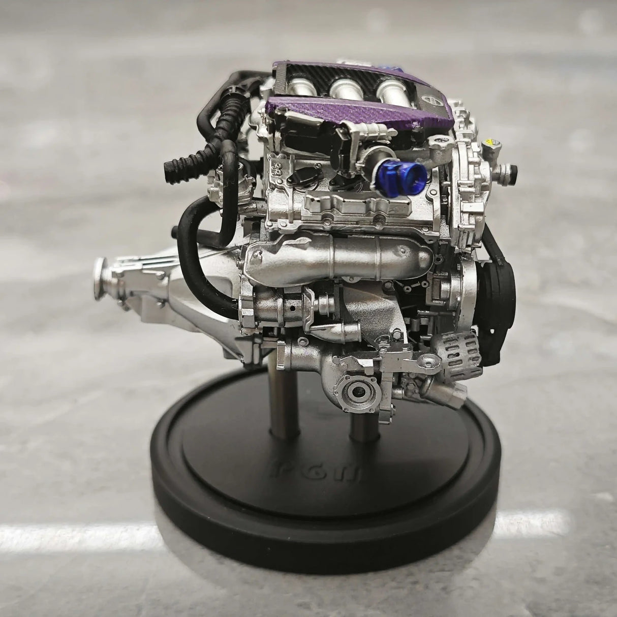 PGM Nissan 2007 GT-R R35 LB ووركس بنفسجي 1:18 – نموذج معدني قابل للجمع من القالب المصبوب