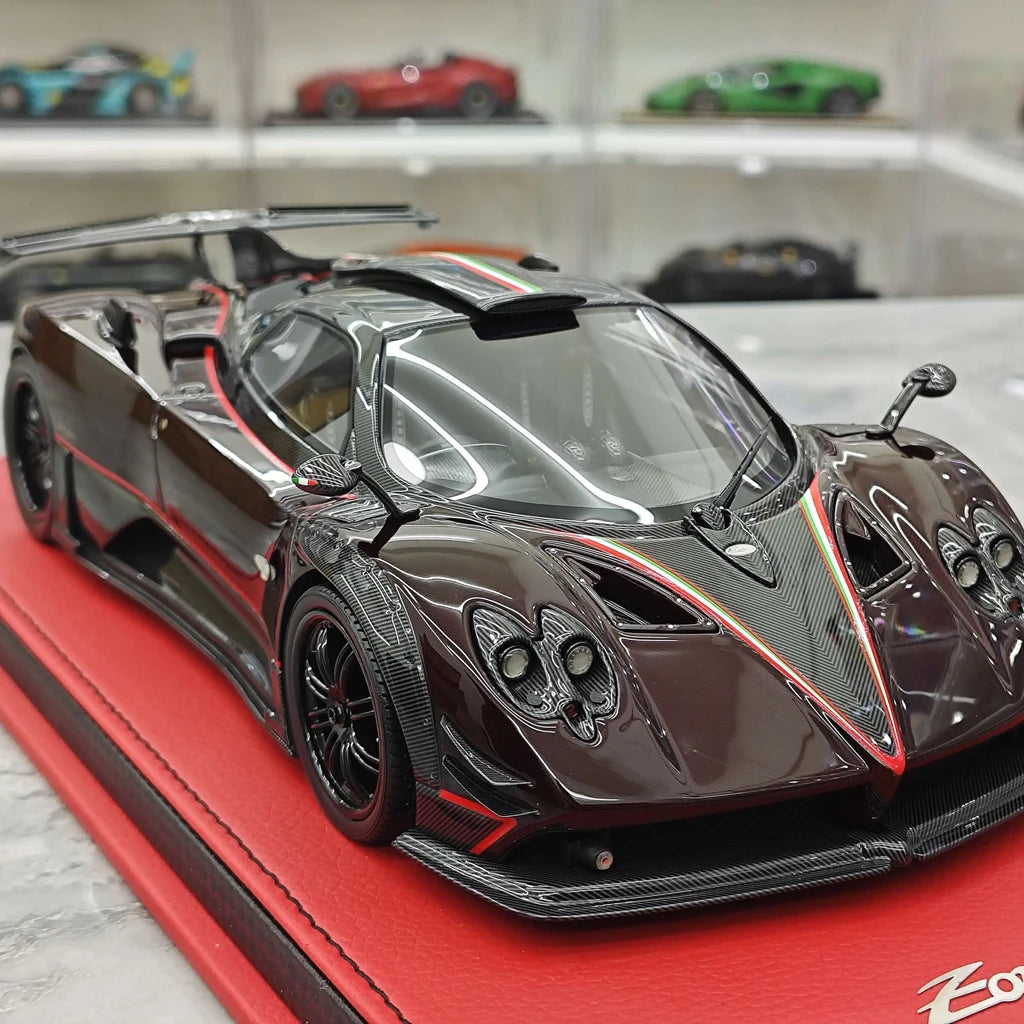 Peako Pagani 2017 Zonda 760 Fantasma Evo Brown 1:18 – Resina da collezione in resina