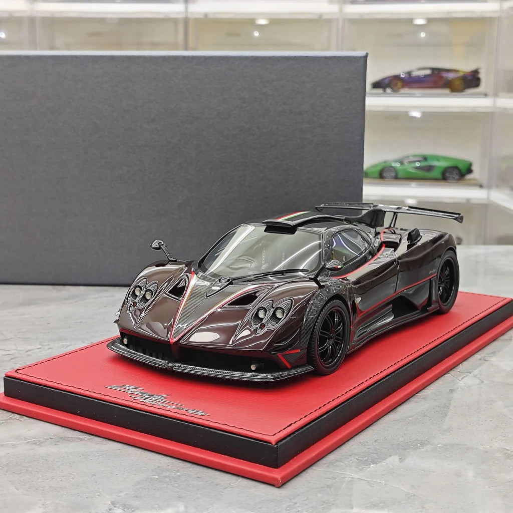 Peako Pagani 2017 Zonda 760 Fantasma Evo Brown 1:18 – Resina da collezione in resina