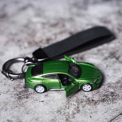 Porsche Taycan Turbo S Keychains 1:64 モデルカー Keychain