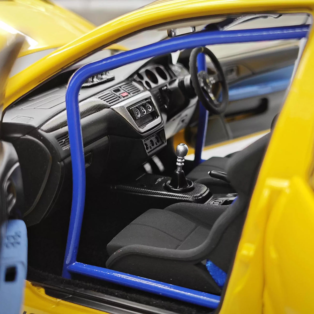 Super A Mitsubishi 2006 Lancer Evolution IX MR Yellow 1:18 – Collectible Diecast Model Die-Cast
