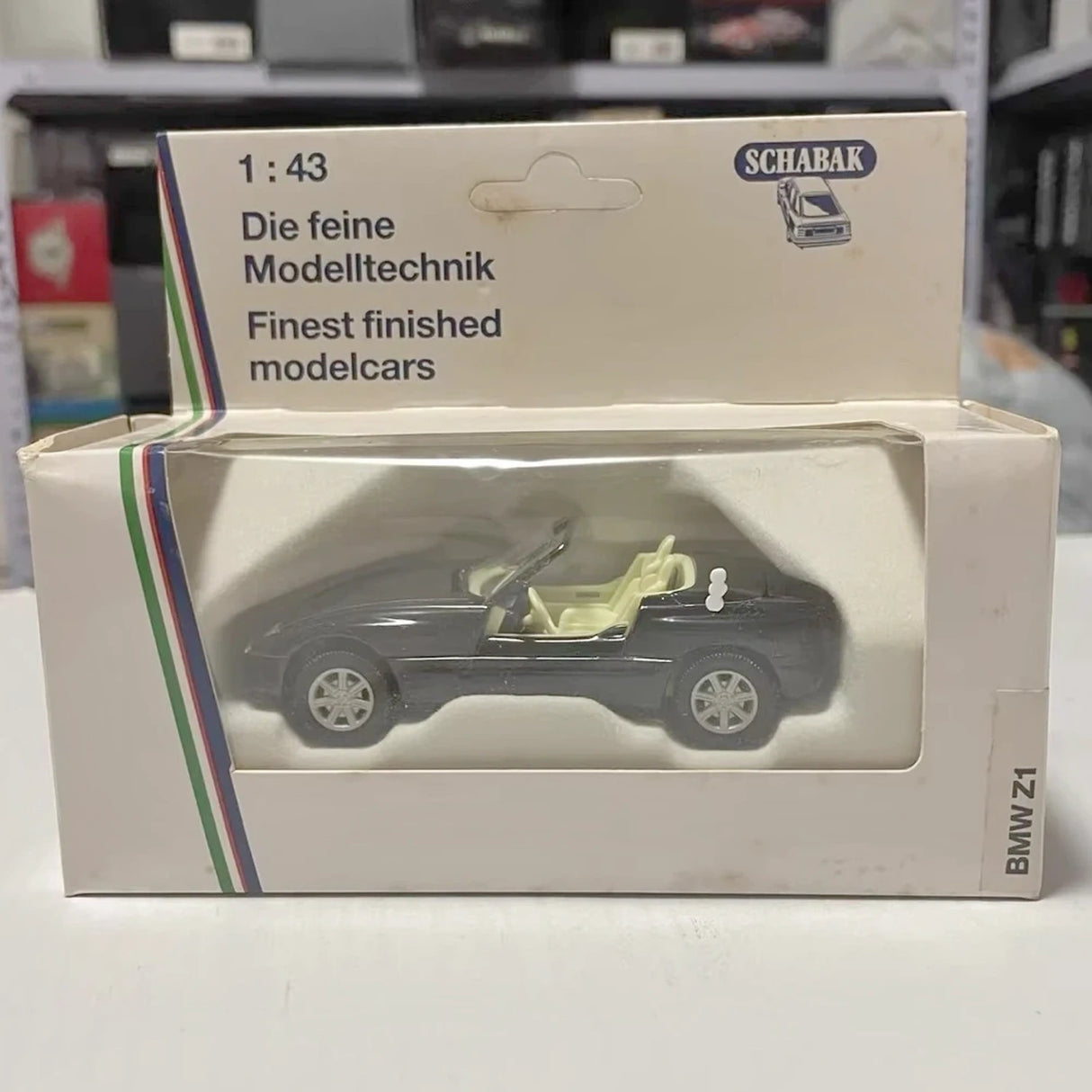 Schabak BMW 1989 E30 Z1 Black 1:43 – Collectible Diecast Model Die-Cast